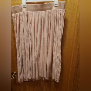 Torrid Size 2 (2X/18) Pink Accordian Pleated Maxi Skirt